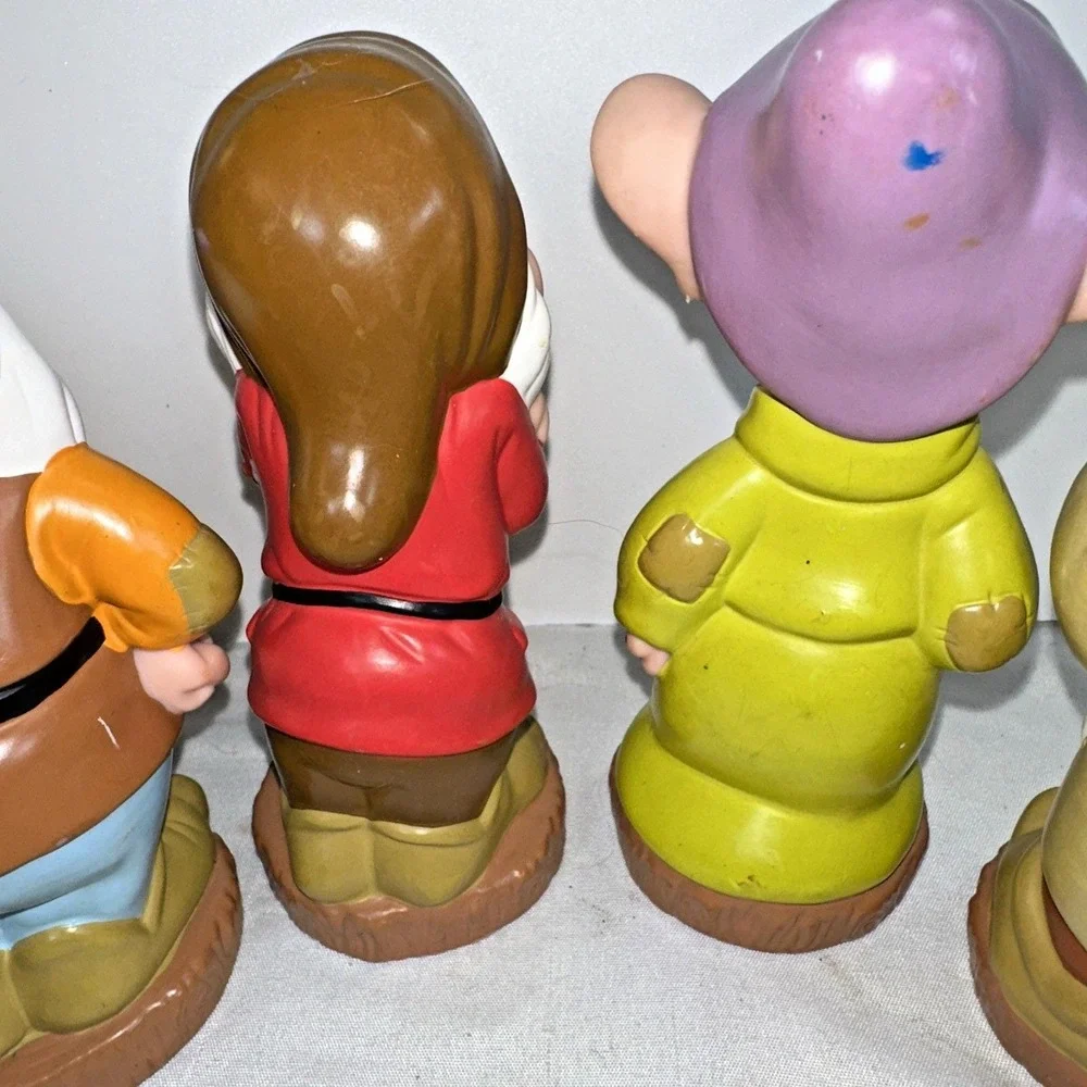 Vintage Complete set of Disney Seven Dwarfs Vinyl Rubber Squeaky toys 5.5